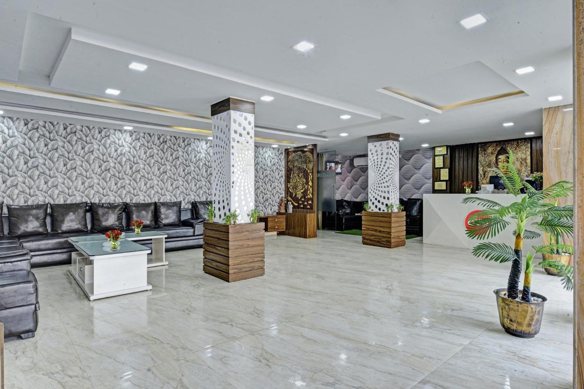 Hotel O Jagat Palace รานจี ภายนอก รูปภาพ